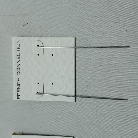 2 pairs French connection stick earrings gold and silver - Picture 4 of 6